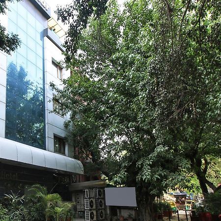 Hotel Oscar - Hauz Khas Nueva Delhi Exterior foto
