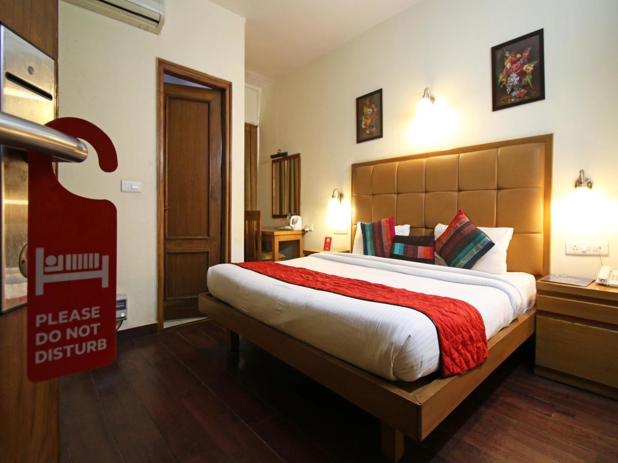 Hotel Oscar - Hauz Khas Nueva Delhi Exterior foto