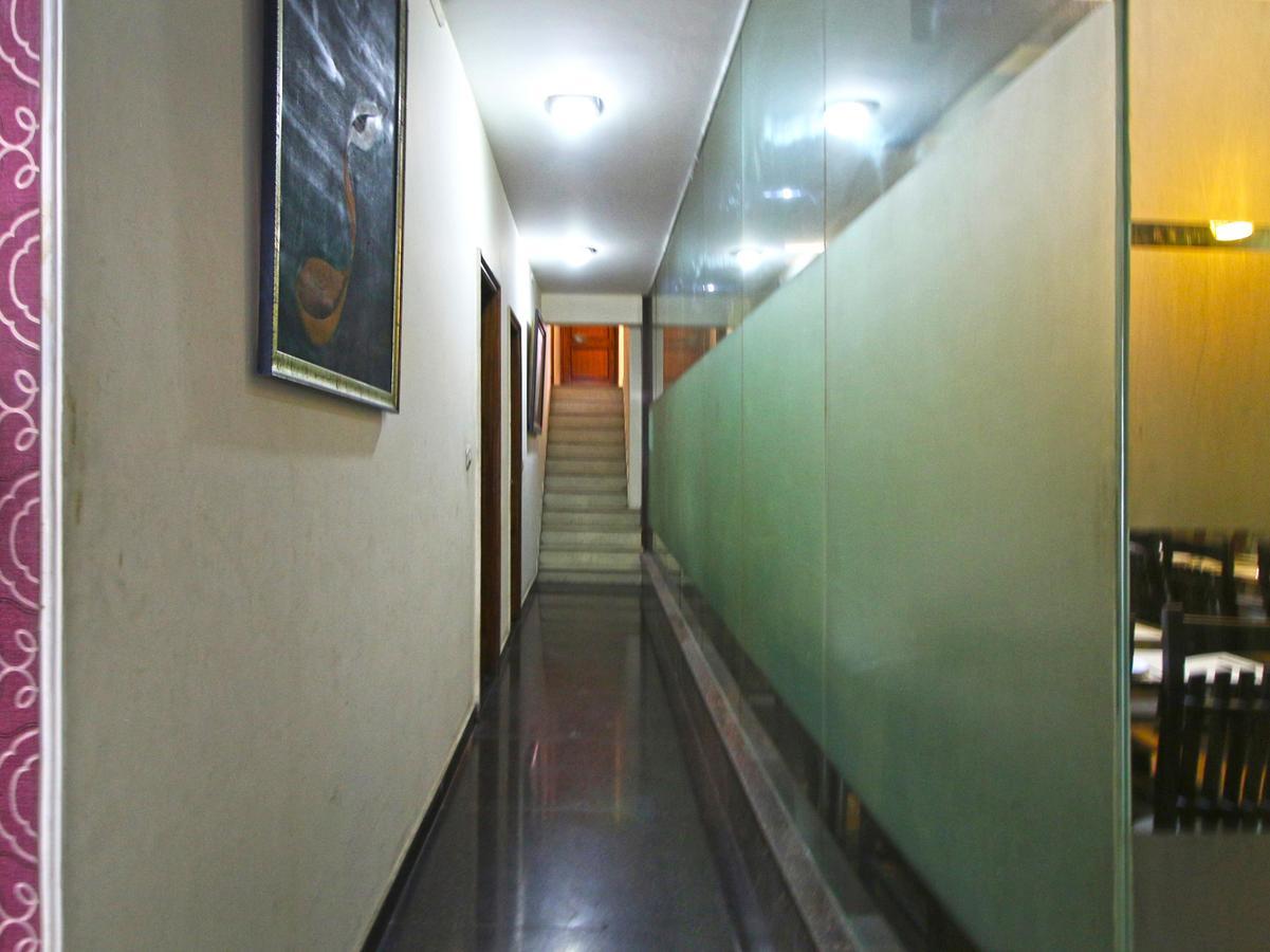 Hotel Oscar - Hauz Khas Nueva Delhi Exterior foto